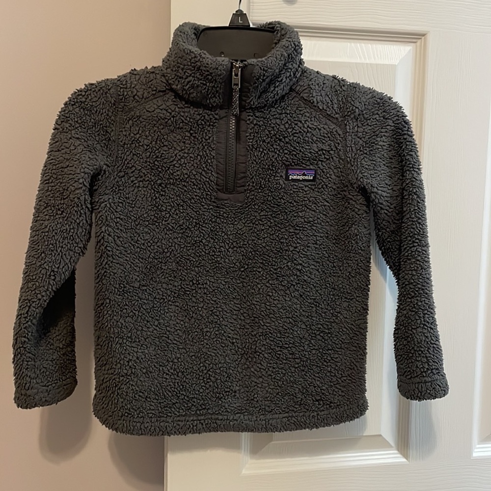 Patagonia Kids Dark Gray Fleece Pullover